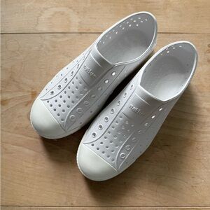 Native Jefferson slip on shoe